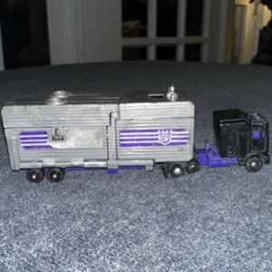 Hasbro Takara Transformers G1 Robot Toy 1985 Vintage Gray Purple Japan